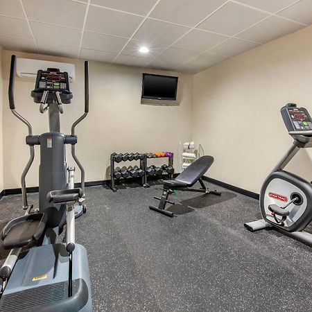 Quality Inn New London Екстериор снимка
