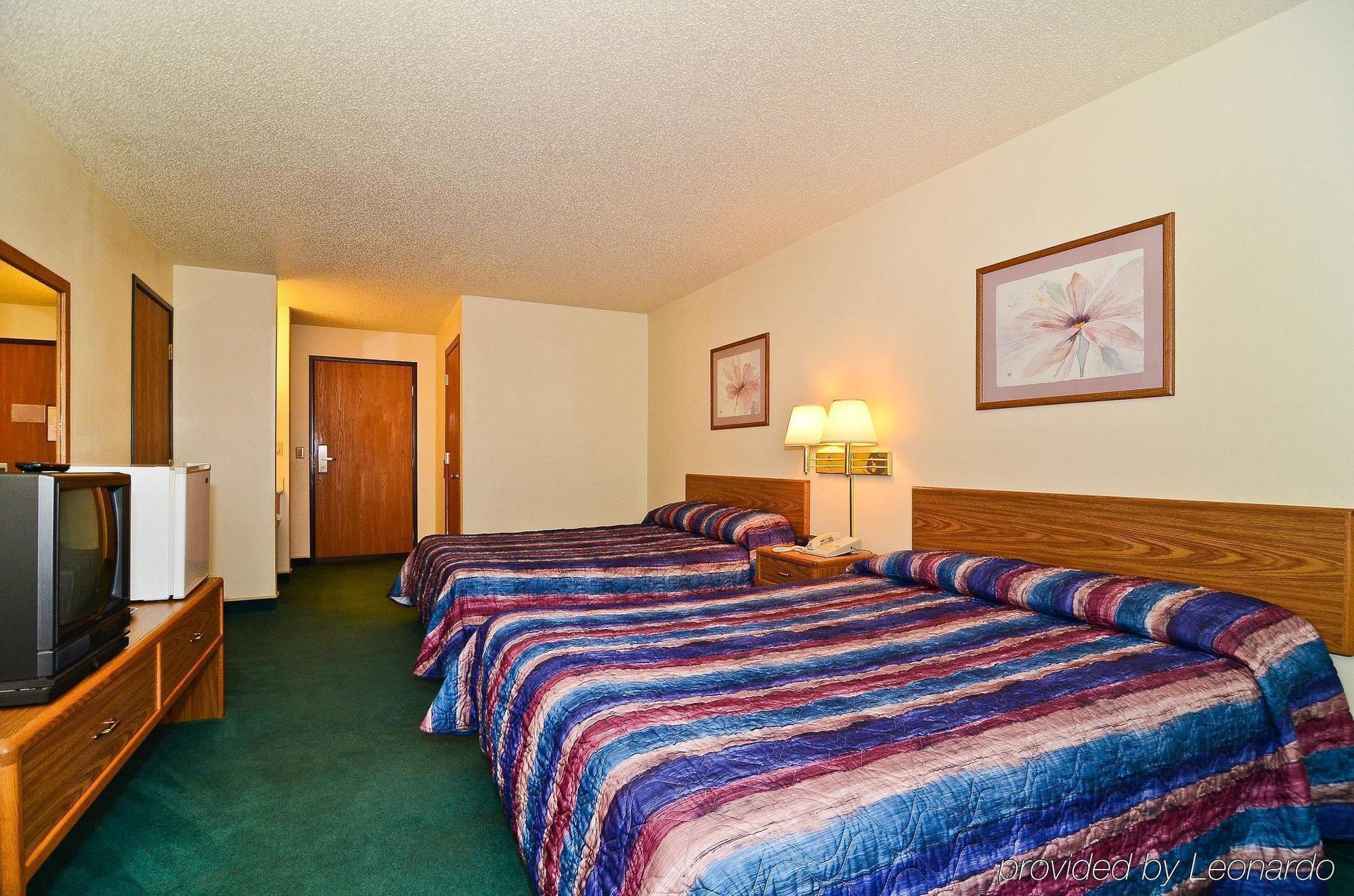 Quality Inn New London Екстериор снимка
