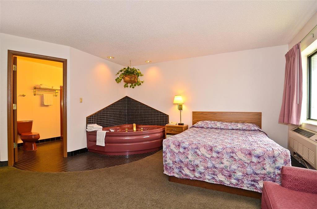 Quality Inn New London Стая снимка